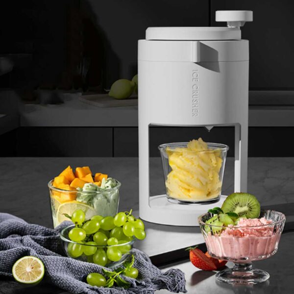 Ice Shaver Home Manual Ice Crusher Ice Breaker Fast Ice Crusher Portable Ice Shaver Kitchen Tools To Make Continuous Smoothie ()