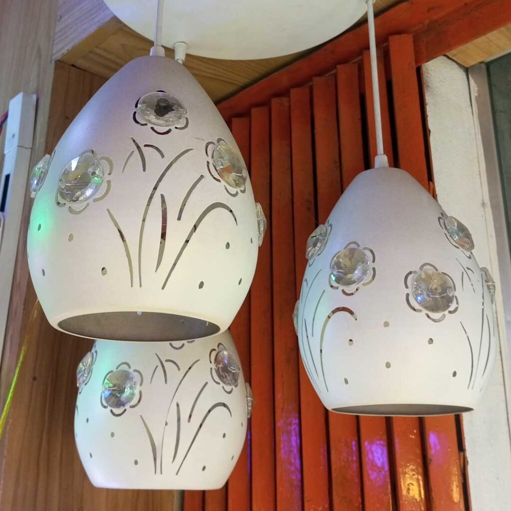 W hanging light (metal body)