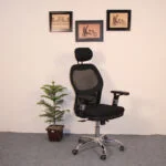 Office Manager Chair With Headrest Black