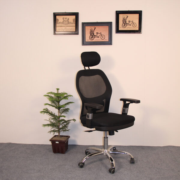 Office Manager Chair With Headrest Black