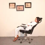 Office Manager Chair With Headrest Black